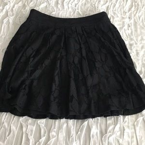 LOFT Short black lace skirt